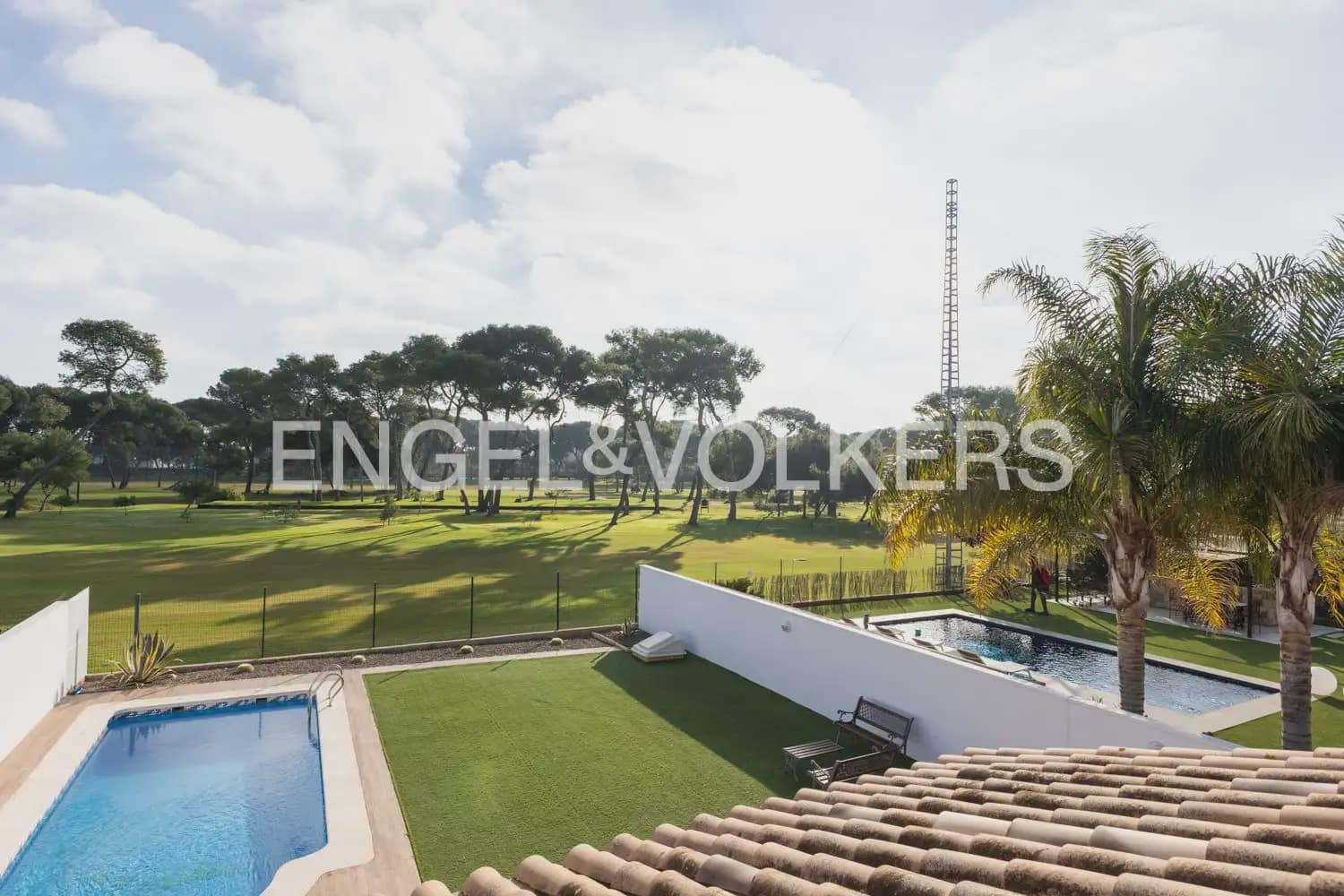 4 bedroom Villa for rent in Castello de la Plana with pool - € 3,000 (Ref: 9898187)