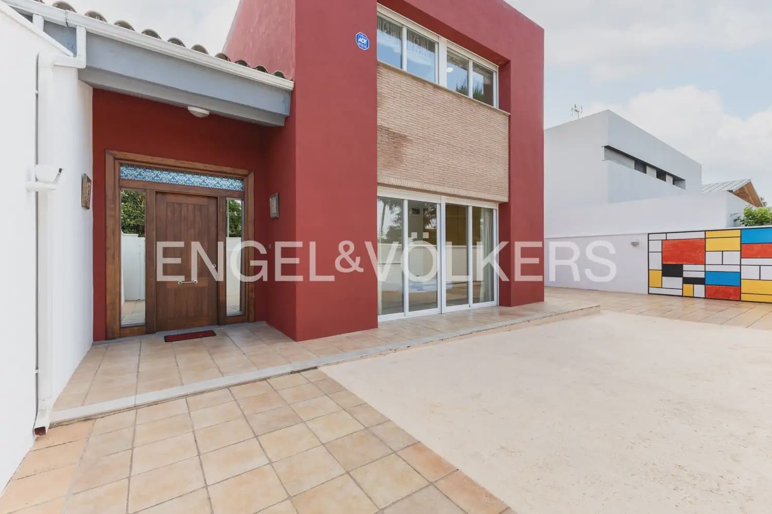 4 bedroom Villa for rent in Castello de la Plana with pool - € 3,000 (Ref: 9898187)