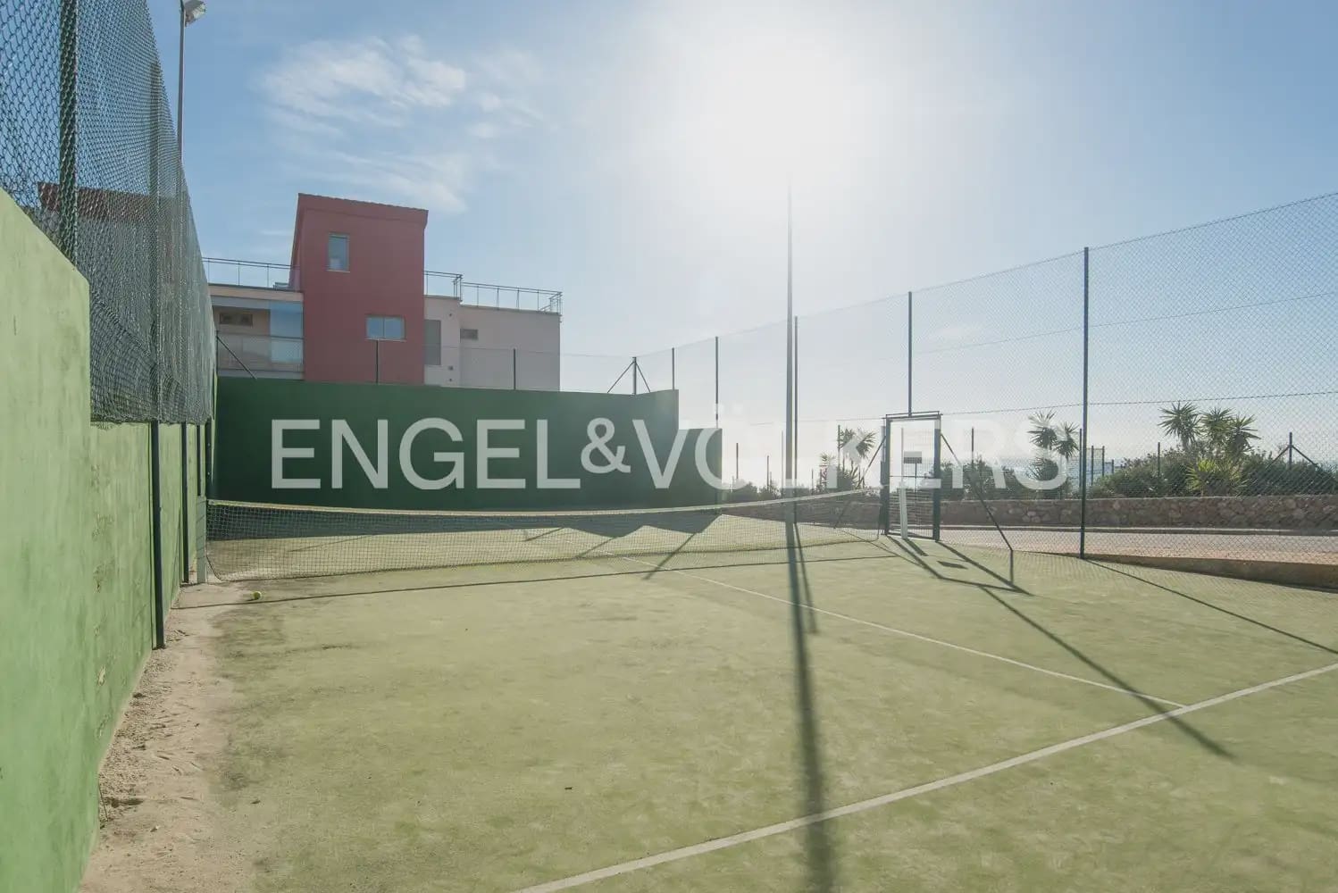 3 bedroom Flat for rent in Oropesa  with pool garage - € 1,390 (Ref: 9898188)