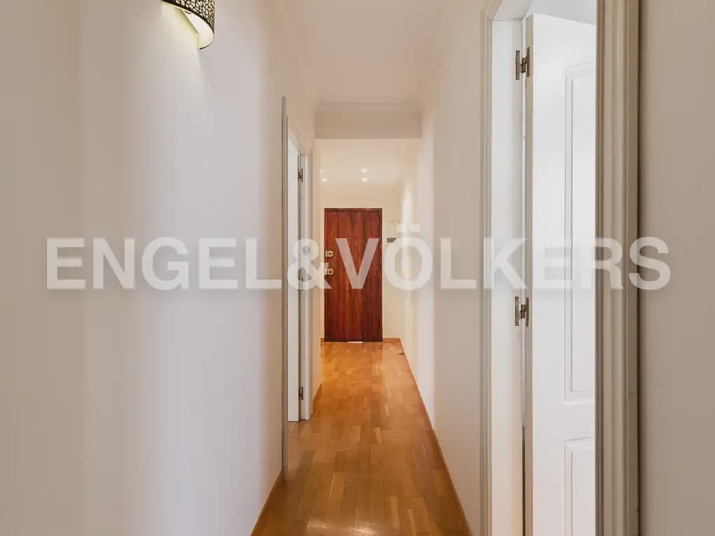 2 sovrum Takvåning att hyra i Valencia stad - 1 400 € (Ref: 9898190)