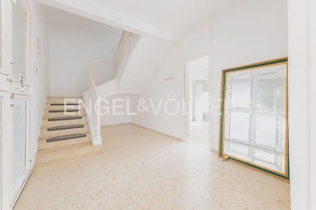 5 bedroom Villa for sale in El Vedat de Torrente, Torrent with pool garage - € 475,000 (Ref: 9898192)