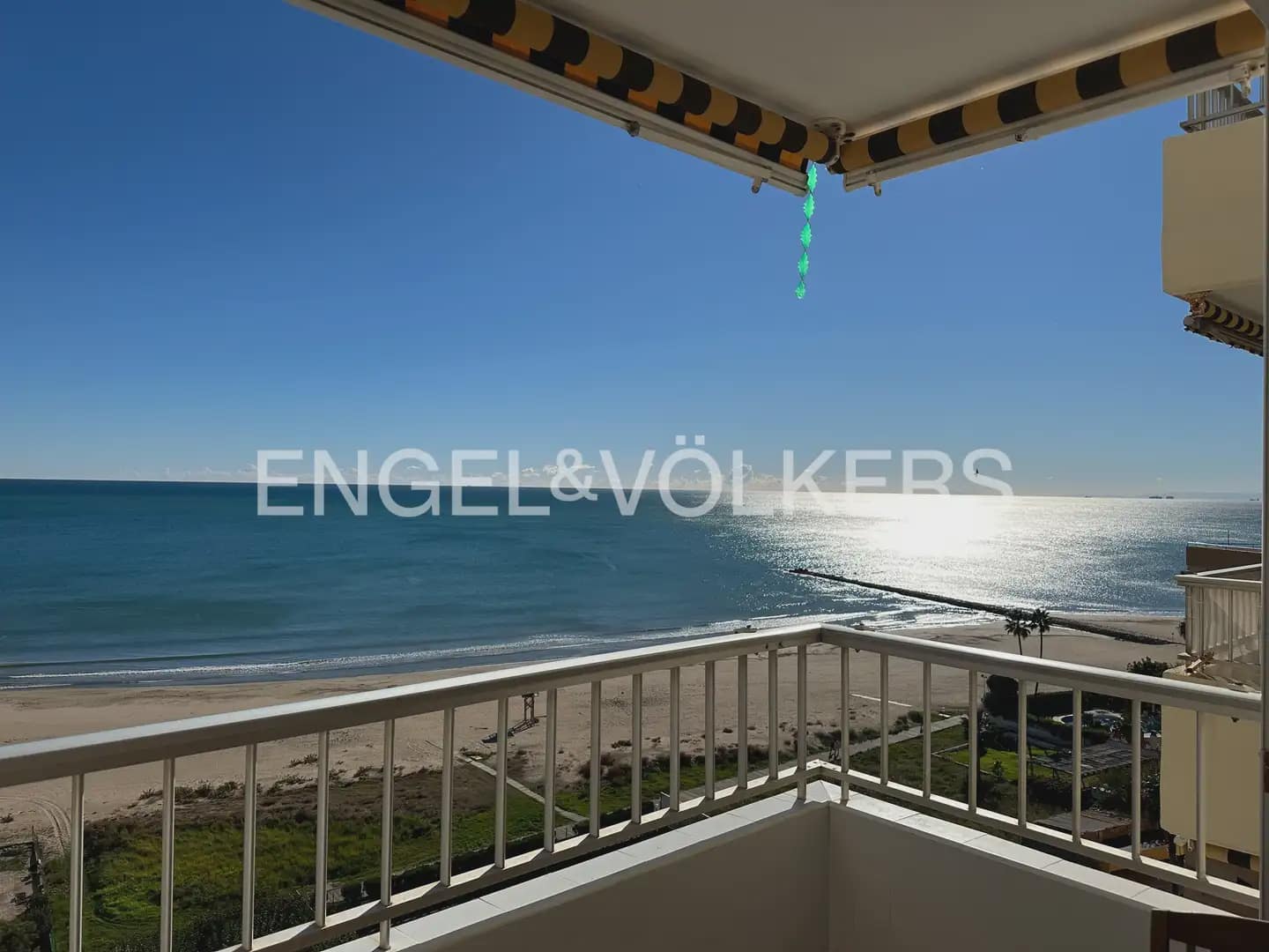 3 sypialnia Apartament przy plaży do wynajęcia w Puig z basenem - 4 000 € (Ref: 9898193)