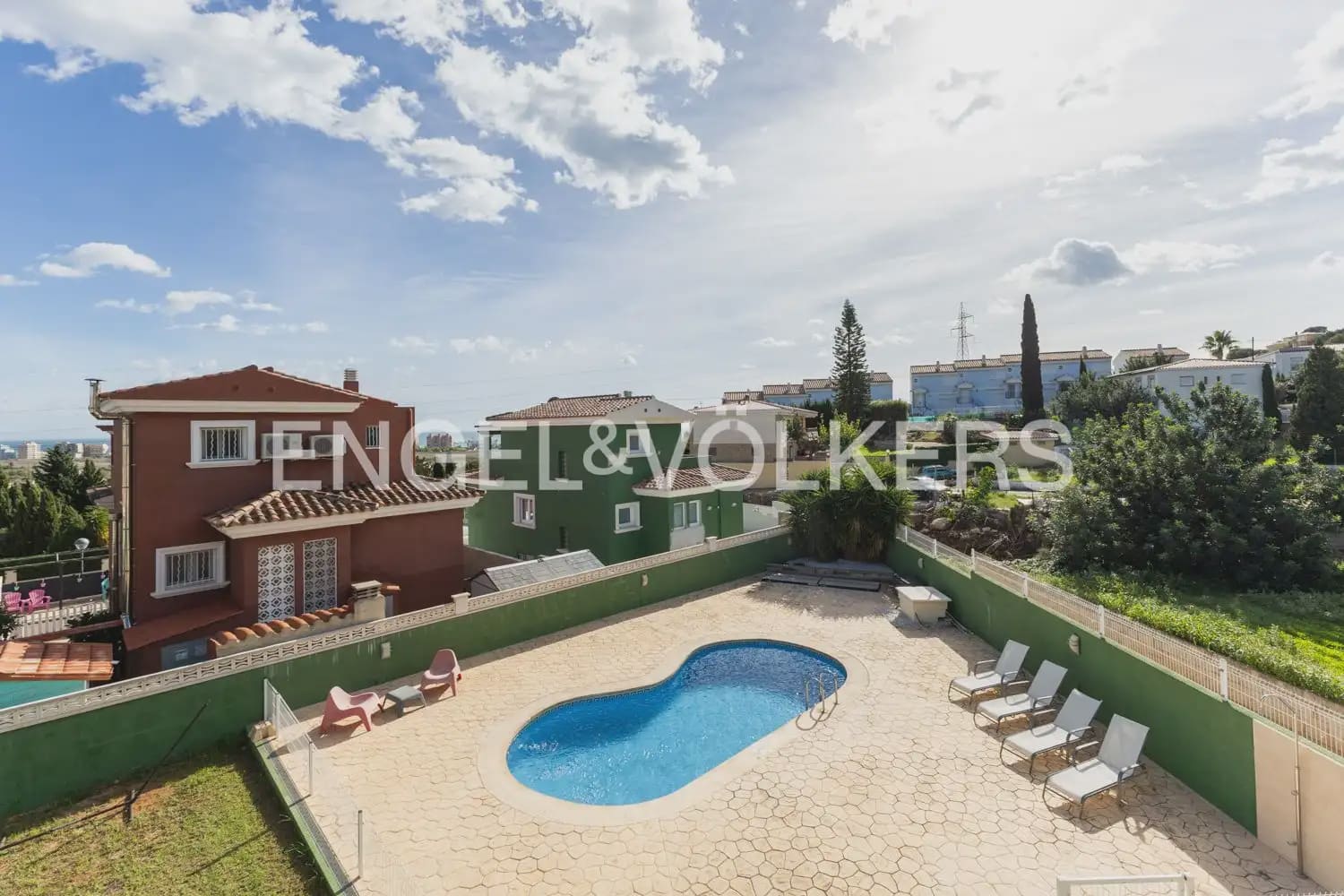 3 Zimmer Villa zu verkaufen in Peniscola mit Pool Garage - 371.000 € (Ref: 9898194)