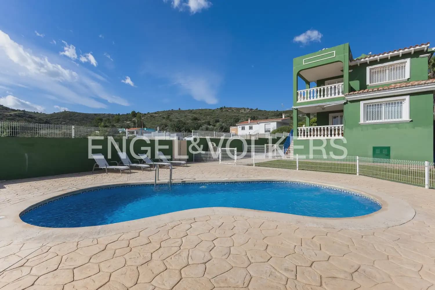 3 Zimmer Villa zu verkaufen in Peniscola mit Pool Garage - 371.000 € (Ref: 9898194)