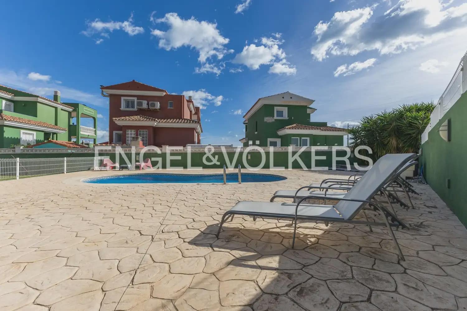 3 Zimmer Villa zu verkaufen in Peniscola mit Pool Garage - 371.000 € (Ref: 9898194)