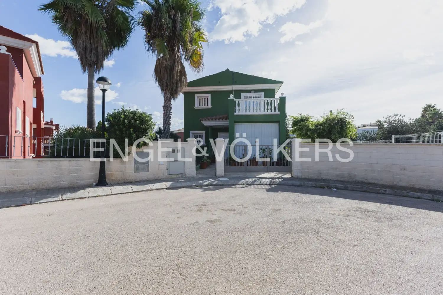 3 Zimmer Villa zu verkaufen in Peniscola mit Pool Garage - 371.000 € (Ref: 9898194)