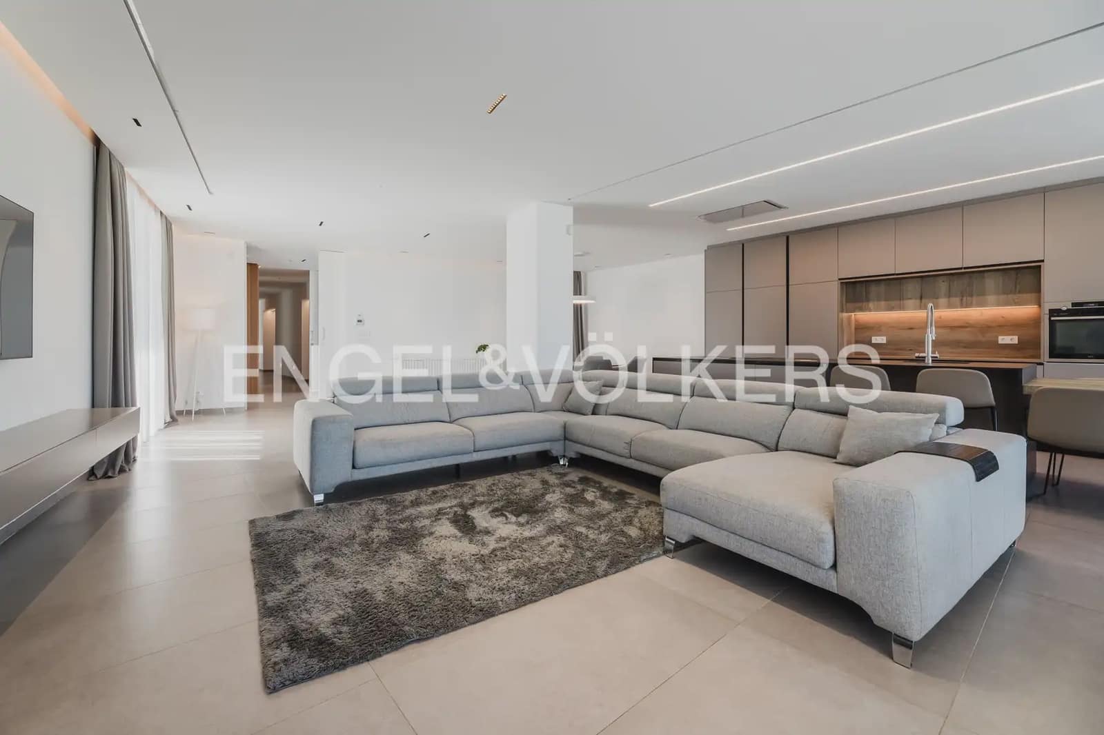 8 bedroom Villa for sale in Naquera with pool garage - € 1,450,000 (Ref: 9898195)