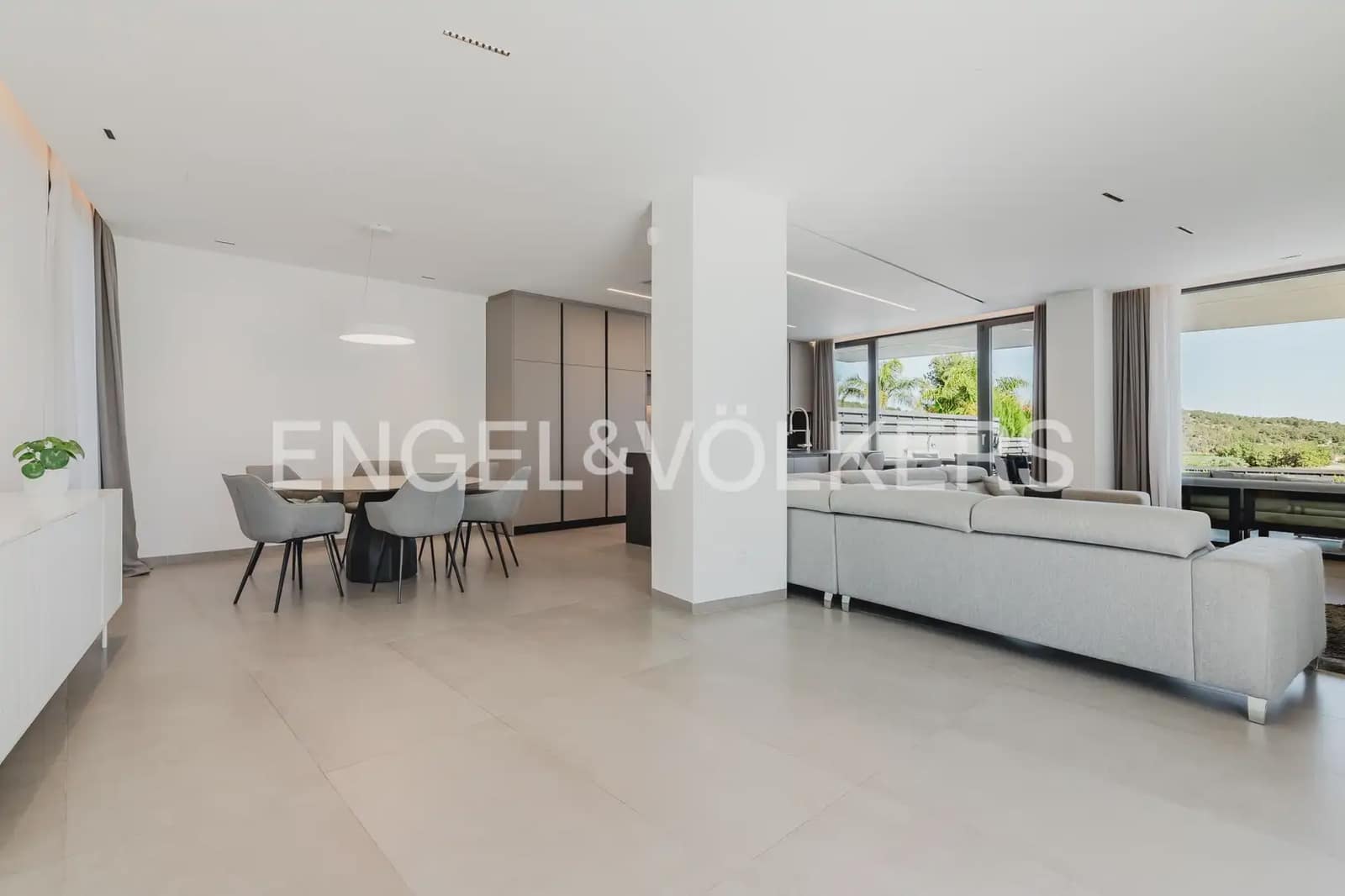8 bedroom Villa for sale in Naquera with pool garage - € 1,450,000 (Ref: 9898195)