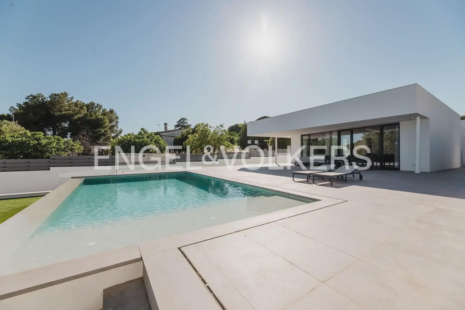 8 bedroom Villa for sale in Naquera with pool garage - € 1,450,000 (Ref: 9898195)