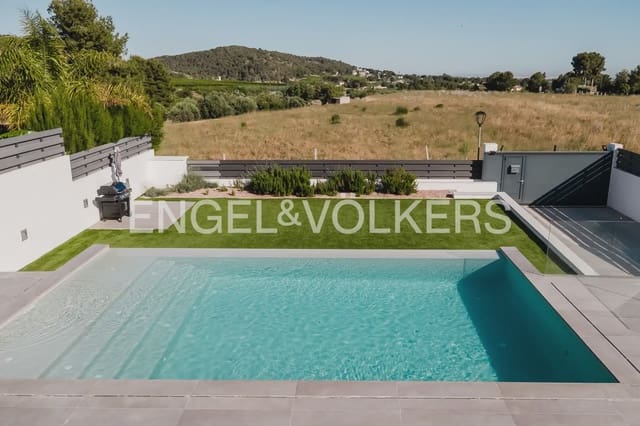8 bedroom Villa for sale in Náquera with pool garage - € 1,450,000 (Ref: 9898195)