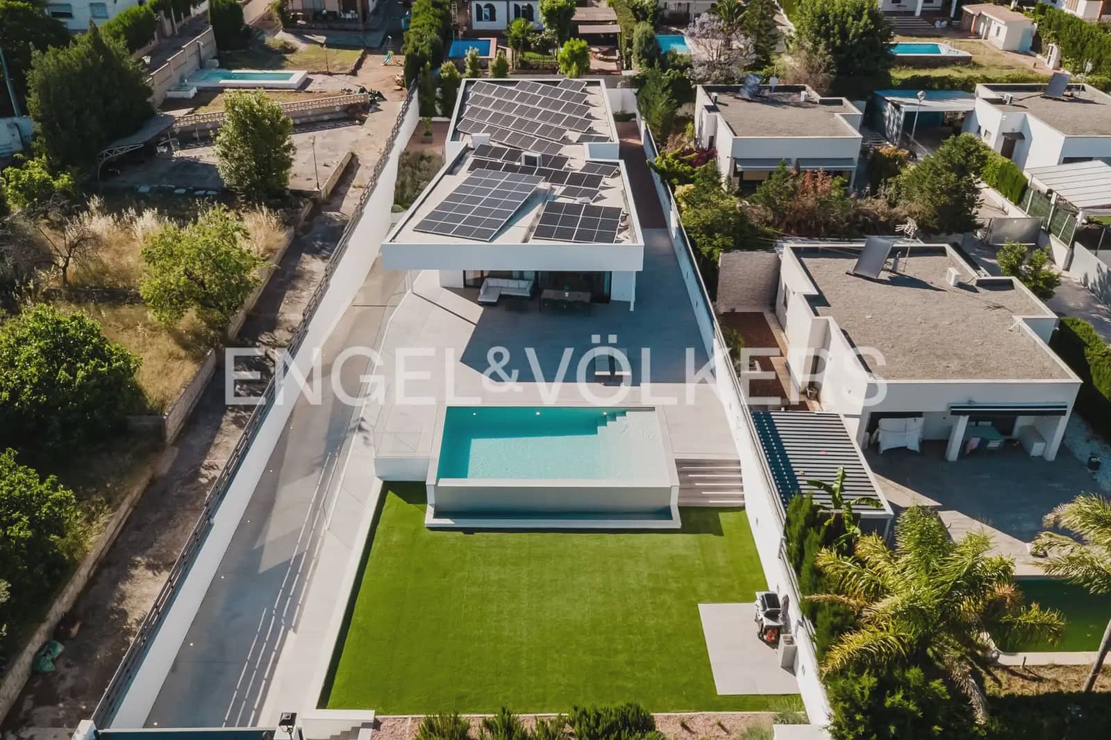 8 bedroom Villa for sale in Naquera with pool garage - € 1,450,000 (Ref: 9898195)
