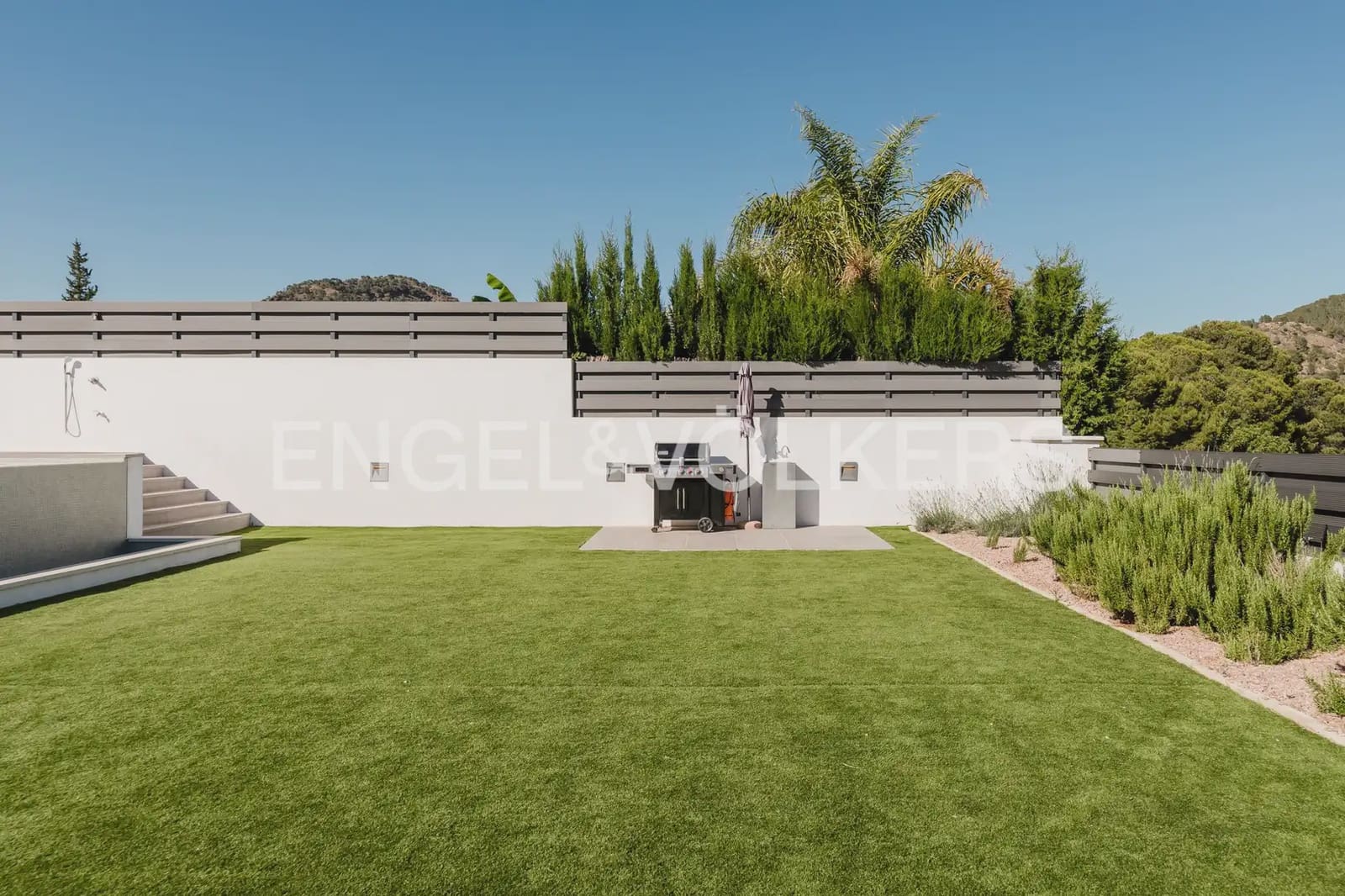 8 bedroom Villa for sale in Naquera with pool garage - € 1,450,000 (Ref: 9898195)