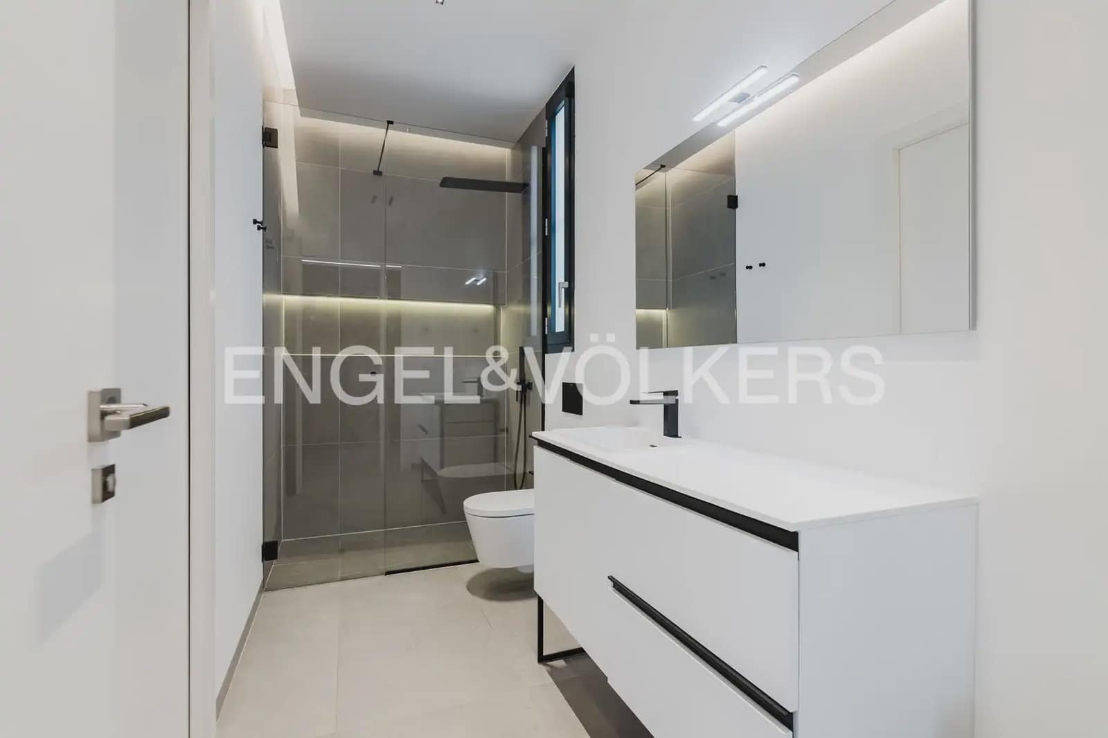 8 bedroom Villa for sale in Naquera with pool garage - € 1,450,000 (Ref: 9898195)