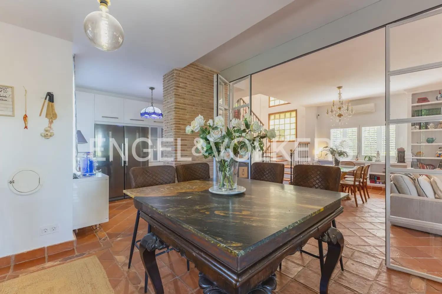 5 bedroom Villa for rent in Riba-roja de Turia with pool garage - € 4,400 (Ref: 9898196)