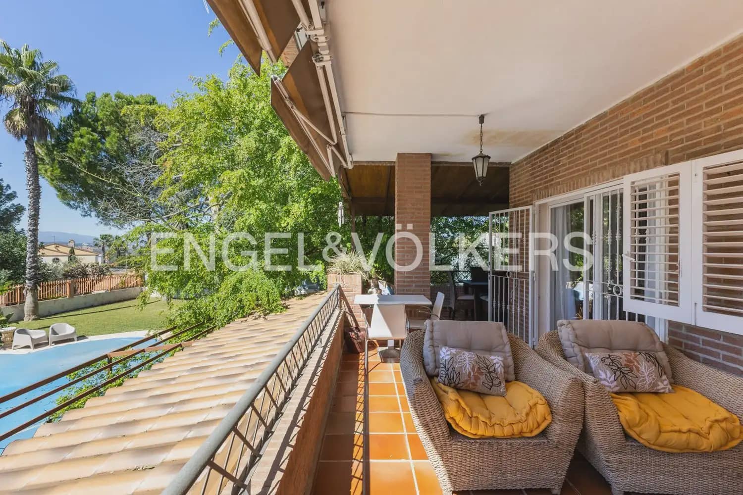 5 bedroom Villa for rent in Riba-roja de Turia with pool garage - € 4,400 (Ref: 9898196)
