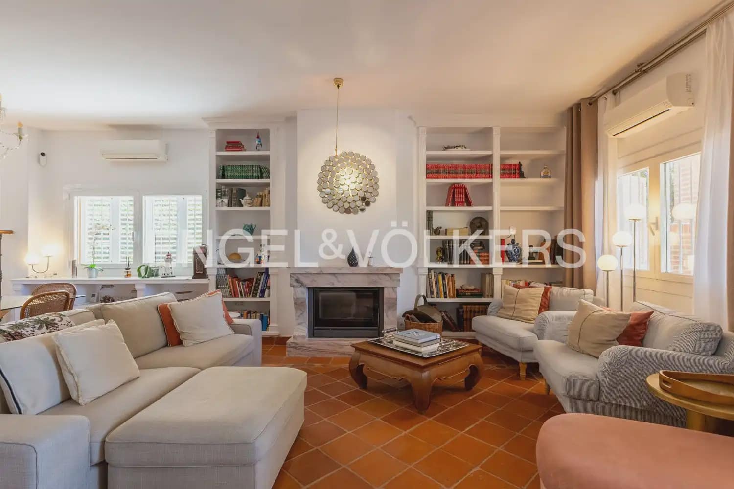 5 bedroom Villa for rent in Riba-roja de Turia with pool garage - € 4,400 (Ref: 9898196)