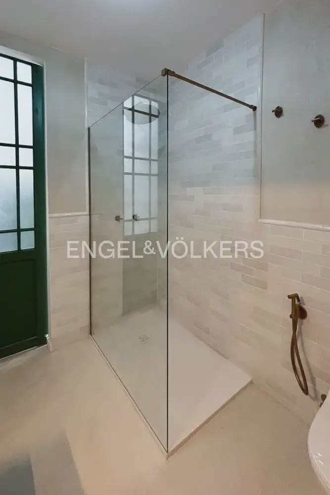 1 bedroom Townhouse for sale in Burjassot - € 350,000 (Ref: 9898197)