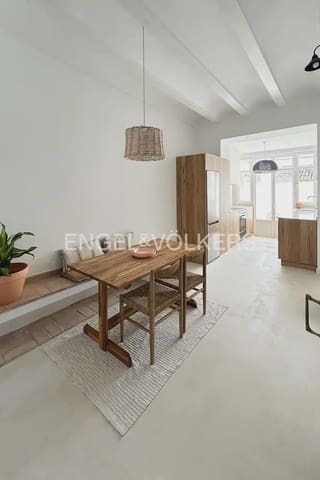 1 bedroom Townhouse for sale in Burjassot - € 350,000 (Ref: 9898197)