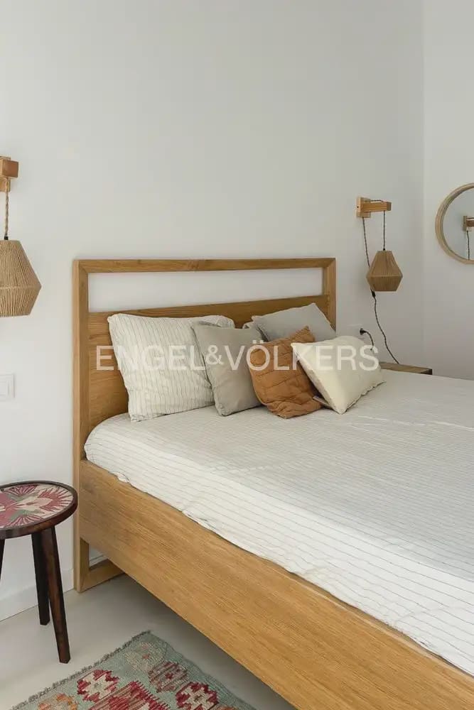 1 bedroom Townhouse for sale in Burjassot - € 350,000 (Ref: 9898197)