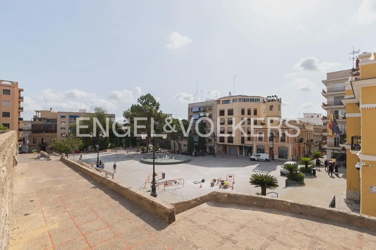 1 bedroom Townhouse for sale in Burjassot - € 350,000 (Ref: 9898197)