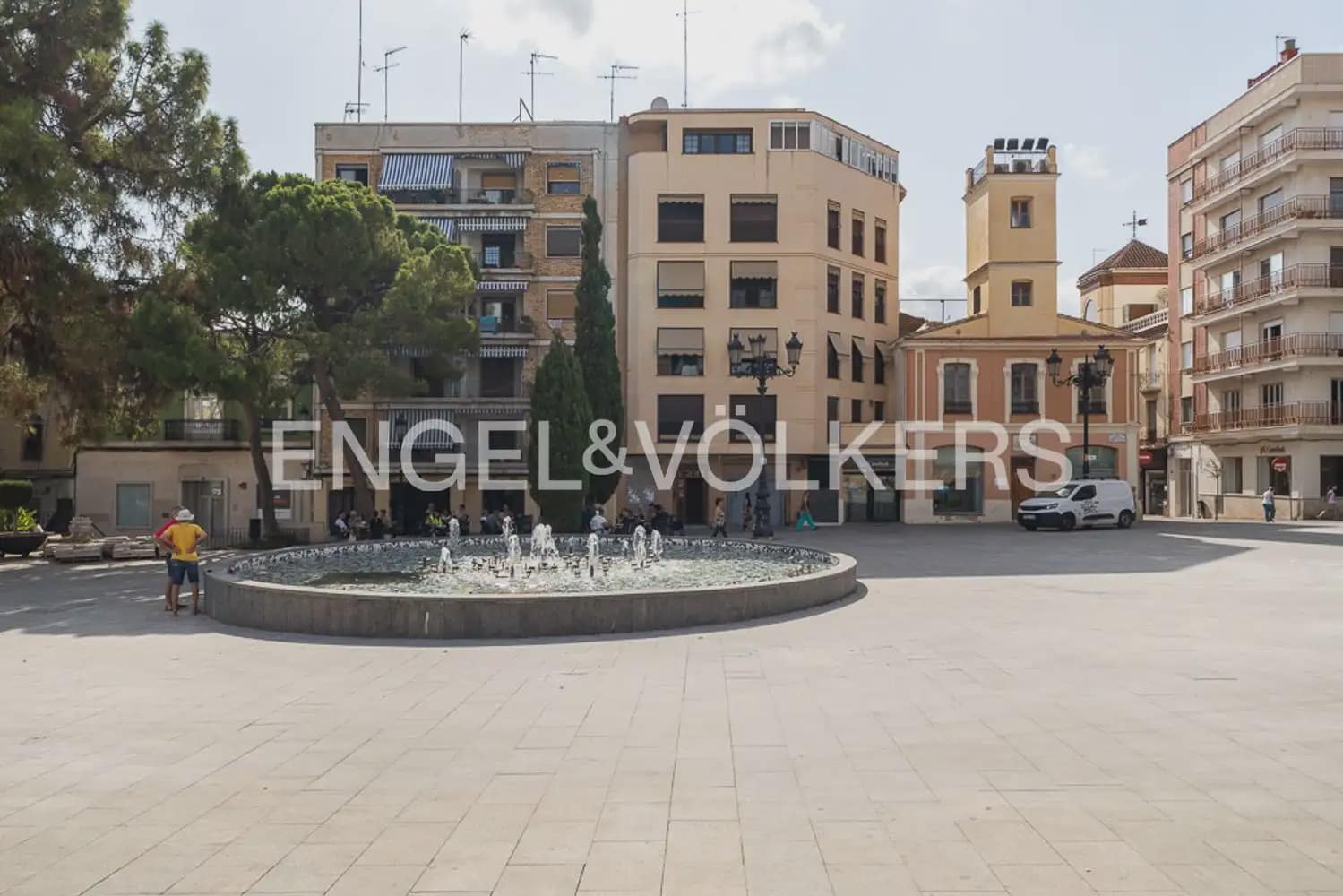 1 bedroom Townhouse for sale in Burjassot - € 350,000 (Ref: 9898197)