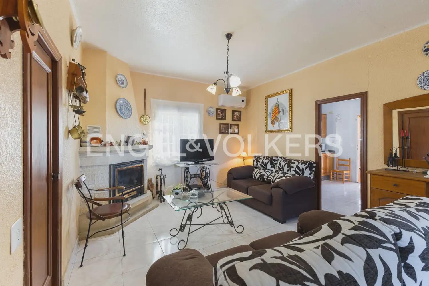 4 bedroom Villa for sale in Betera with garage - € 425,000 (Ref: 9898198)