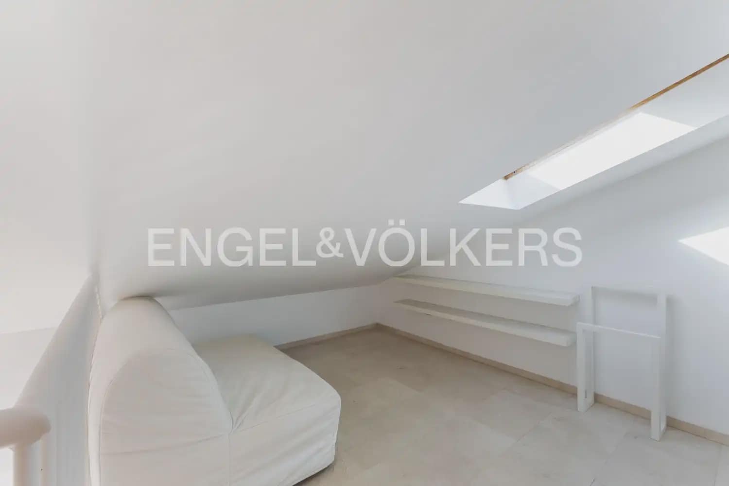 2 sypialnia Apartament na sprzedaż w Miasto Walencja z garażem - 410 000 € (Ref: 9898199)