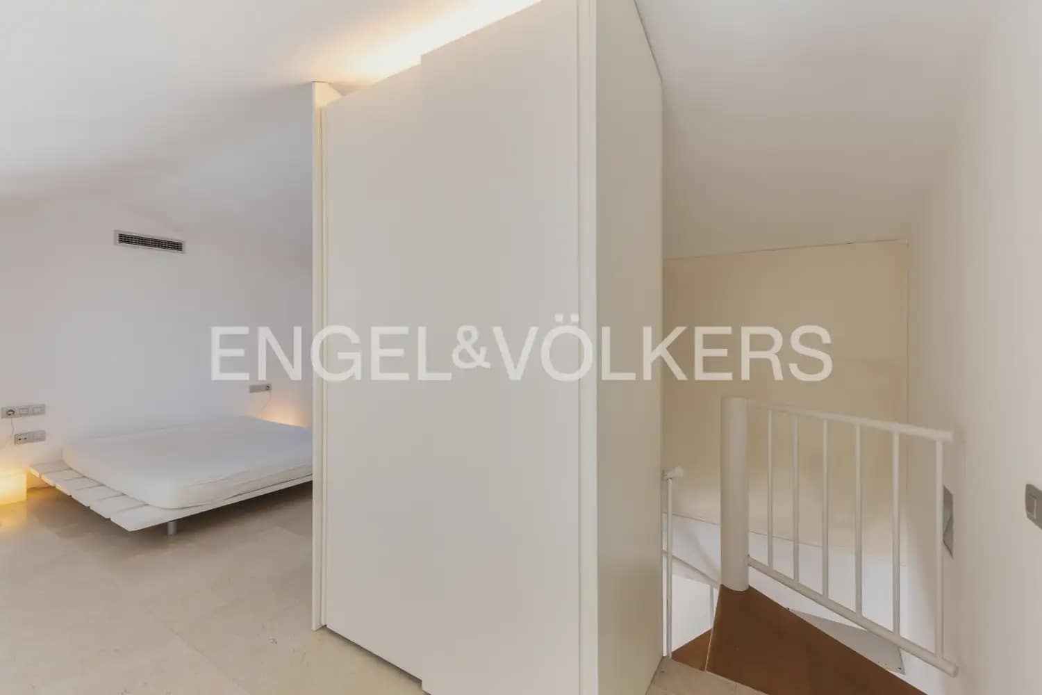 2 sypialnia Apartament na sprzedaż w Miasto Walencja z garażem - 410 000 € (Ref: 9898199)