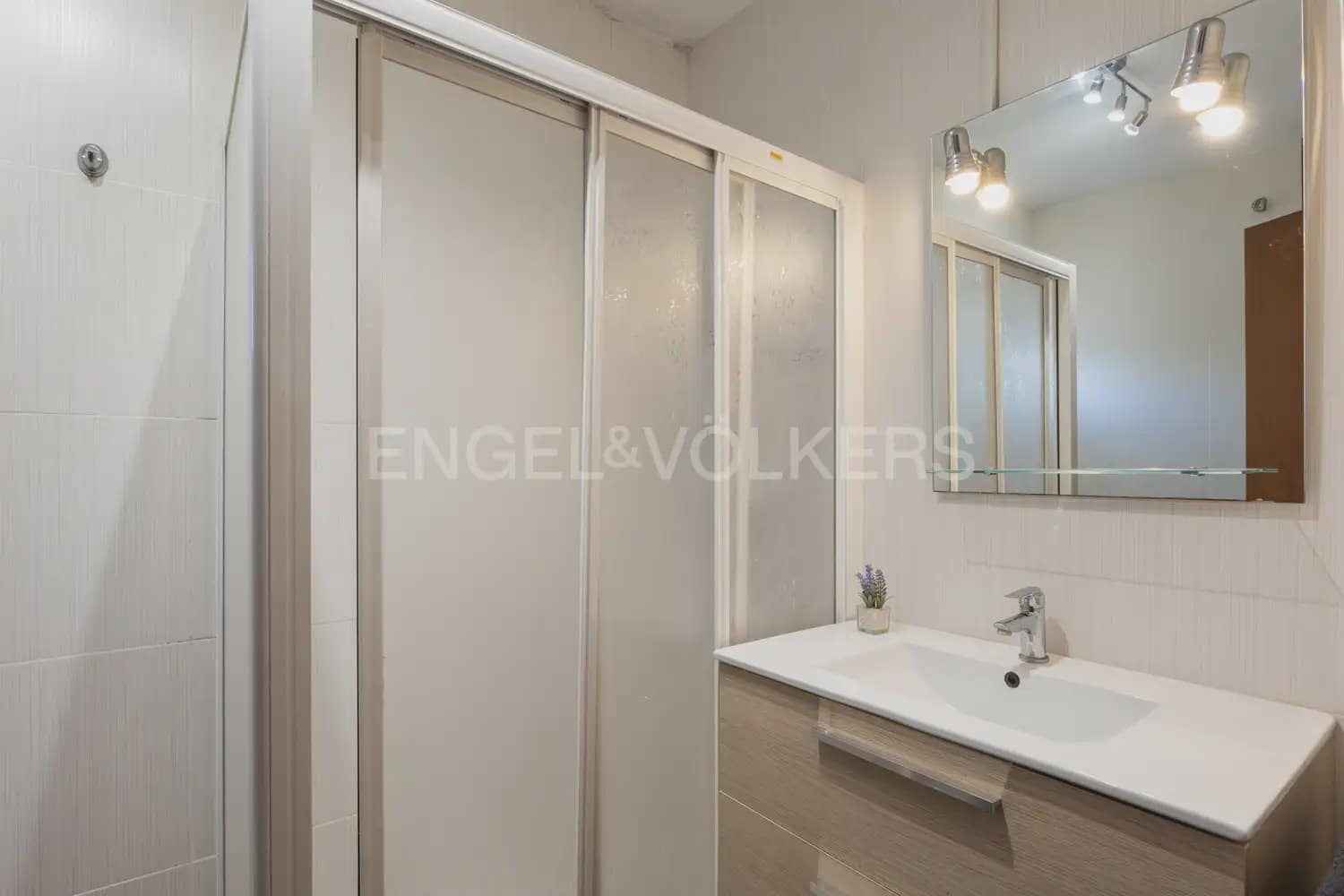 5 quarto Moradia para venda em Benicassim com garagem - 565 000 € (Ref: 9898202)