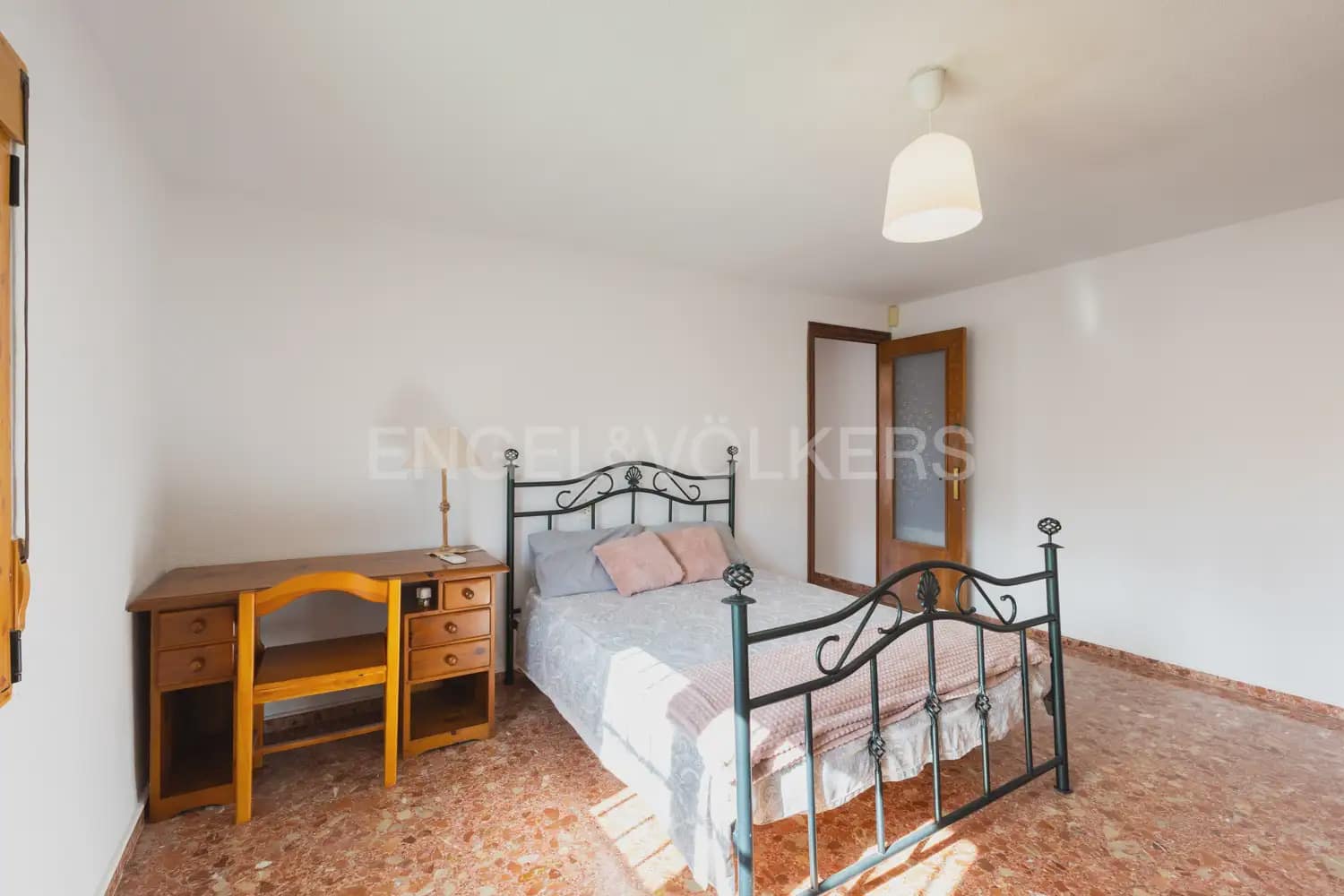 5 quarto Moradia para venda em Benicassim com garagem - 565 000 € (Ref: 9898202)