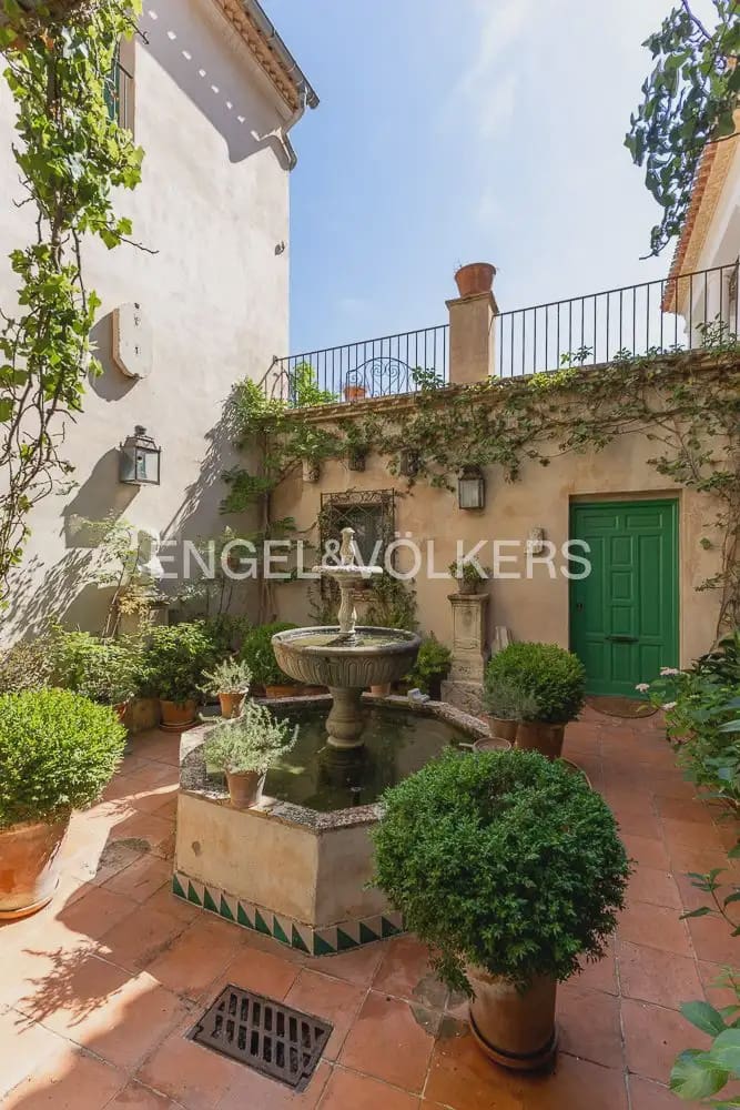 15 slaapkamer Finca/Landhuis te koop in Alcoleja met zwembad garage - € 3.500.000 (Ref: 9898204)