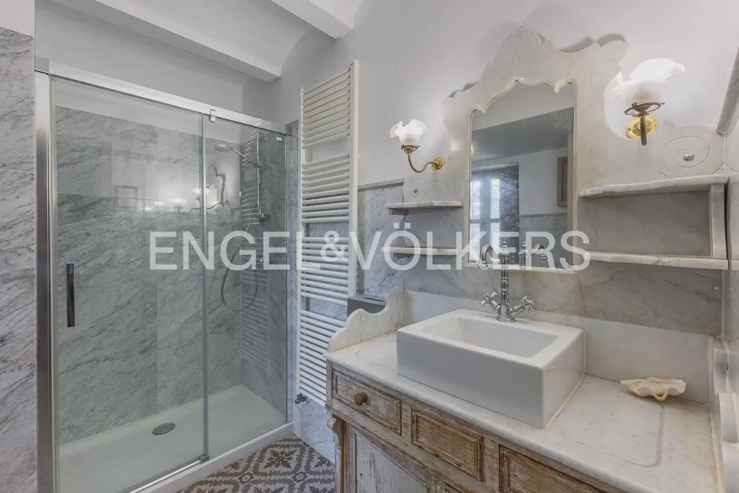 15 slaapkamer Finca/Landhuis te koop in Alcoleja met zwembad garage - € 3.500.000 (Ref: 9898204)
