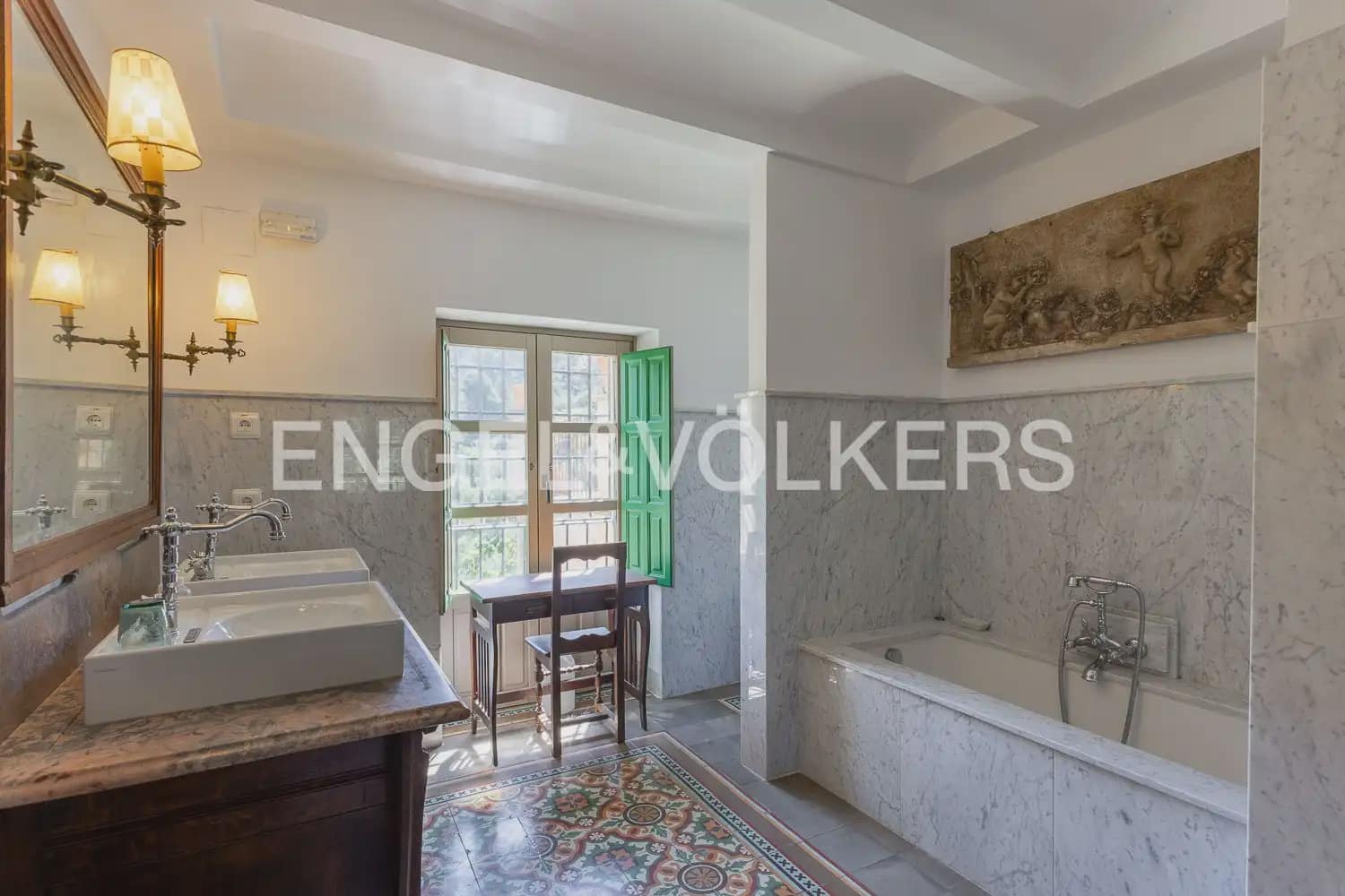 15 slaapkamer Finca/Landhuis te koop in Alcoleja met zwembad garage - € 3.500.000 (Ref: 9898204)