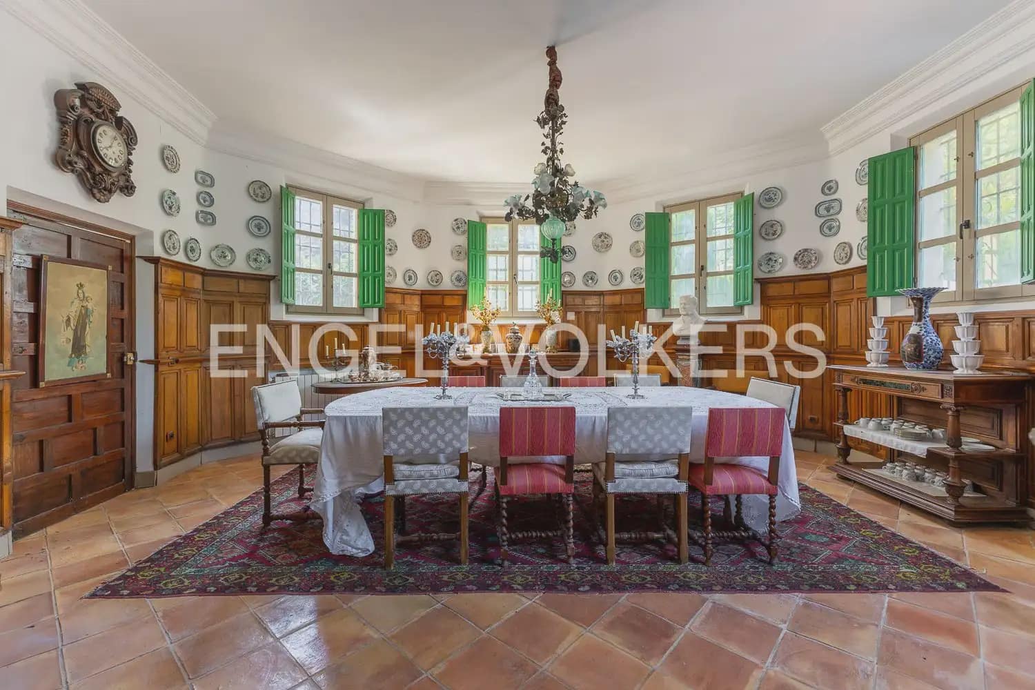 15 slaapkamer Finca/Landhuis te koop in Alcoleja met zwembad garage - € 3.500.000 (Ref: 9898204)