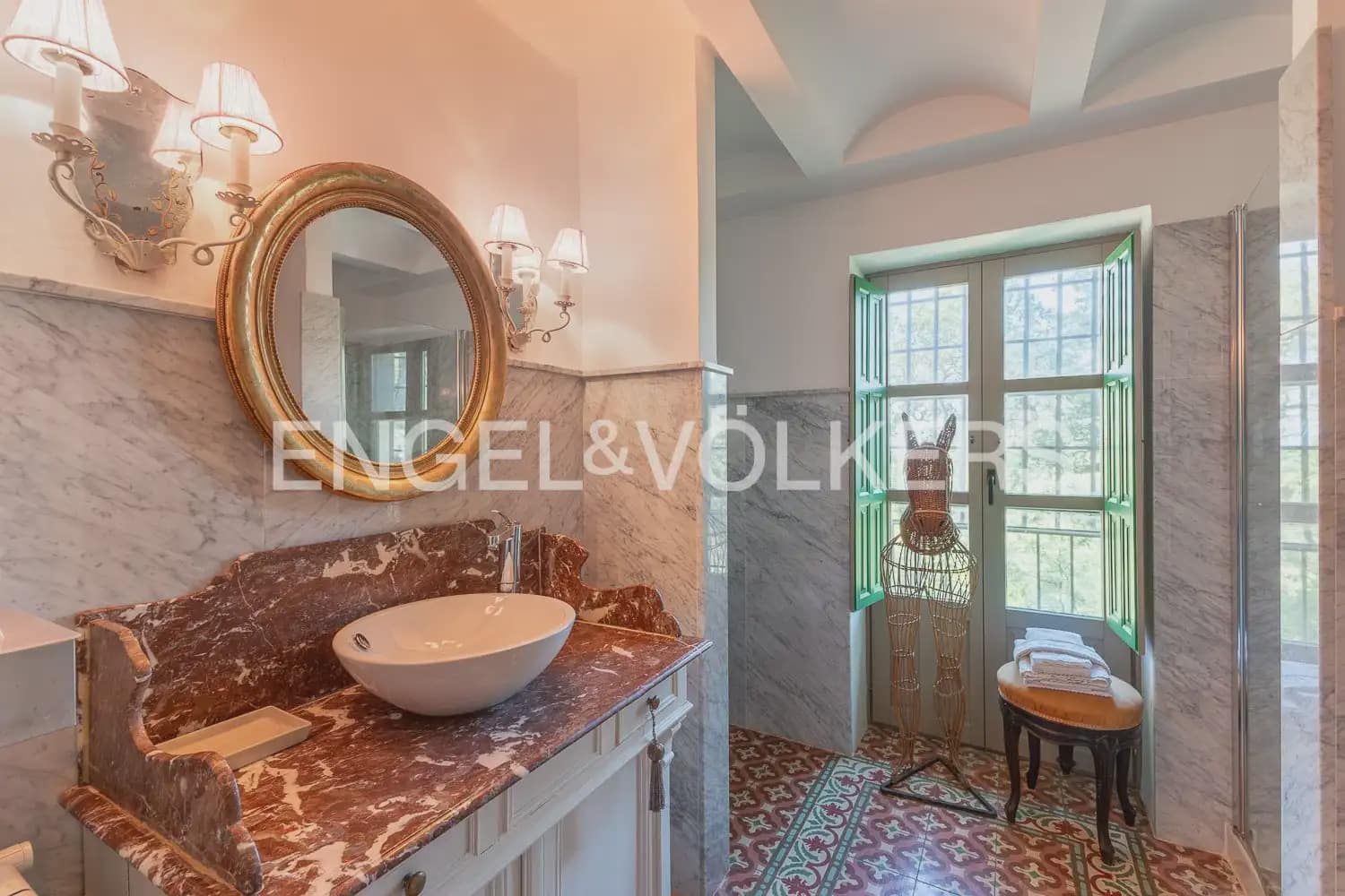 15 slaapkamer Finca/Landhuis te koop in Alcoleja met zwembad garage - € 3.500.000 (Ref: 9898204)