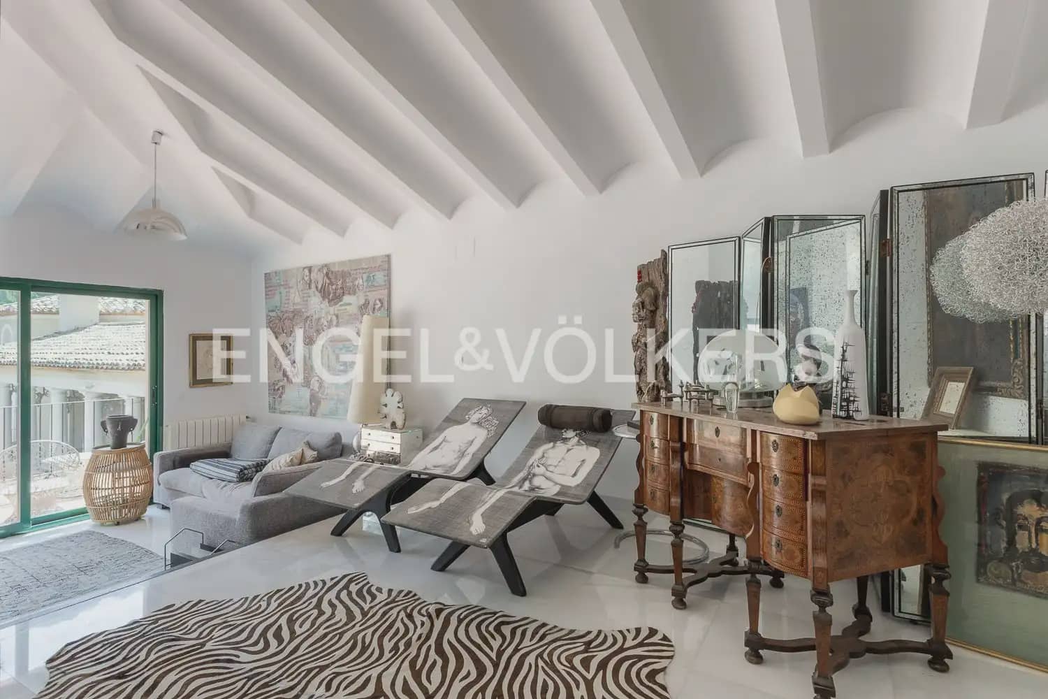15 slaapkamer Finca/Landhuis te koop in Alcoleja met zwembad garage - € 3.500.000 (Ref: 9898204)