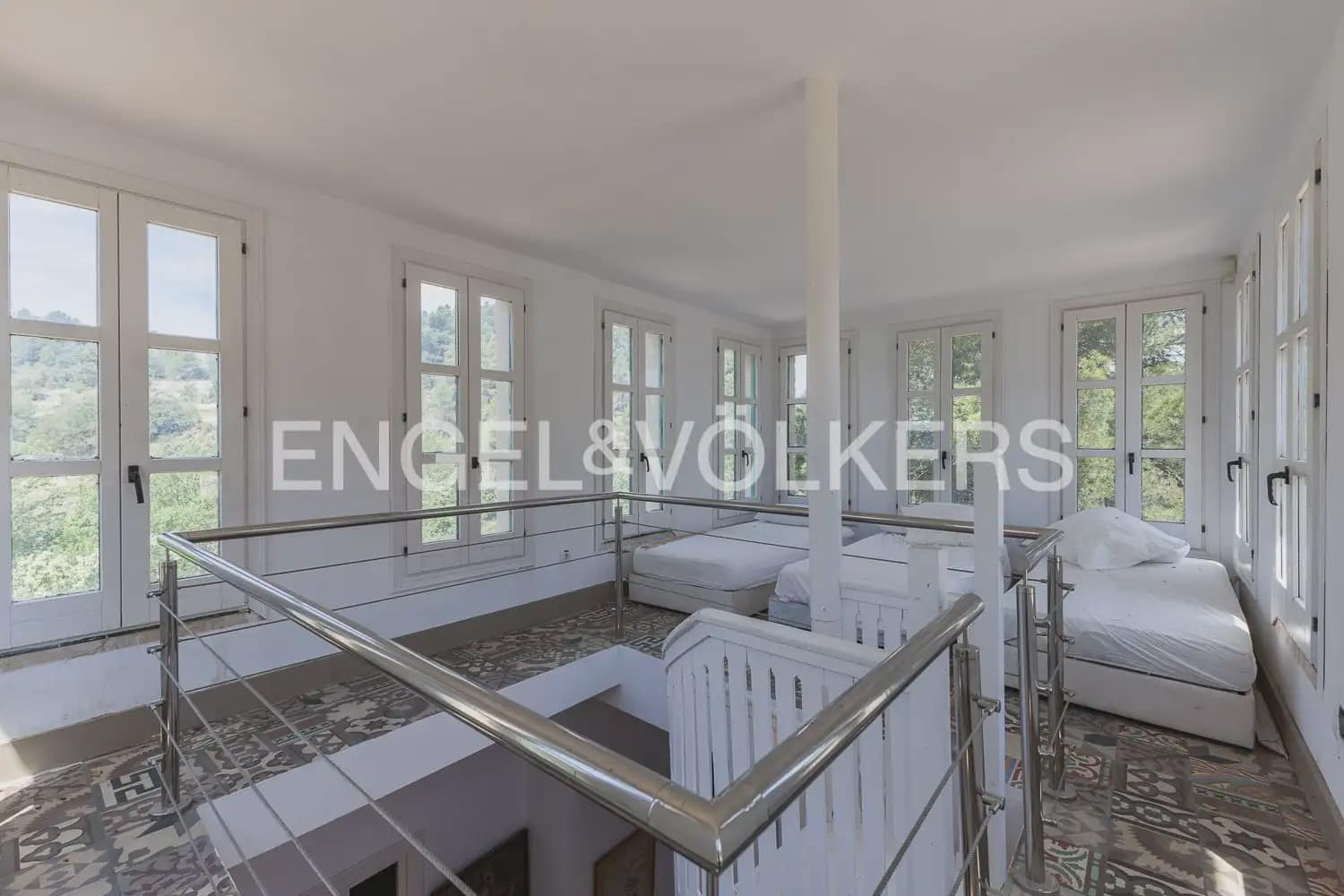 15 slaapkamer Finca/Landhuis te koop in Alcoleja met zwembad garage - € 3.500.000 (Ref: 9898204)