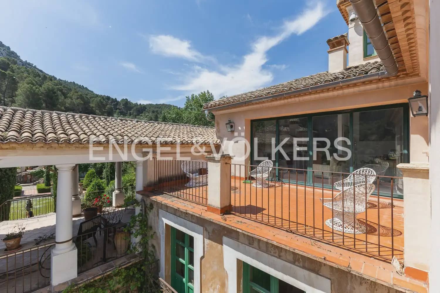 15 slaapkamer Finca/Landhuis te koop in Alcoleja met zwembad garage - € 3.500.000 (Ref: 9898204)