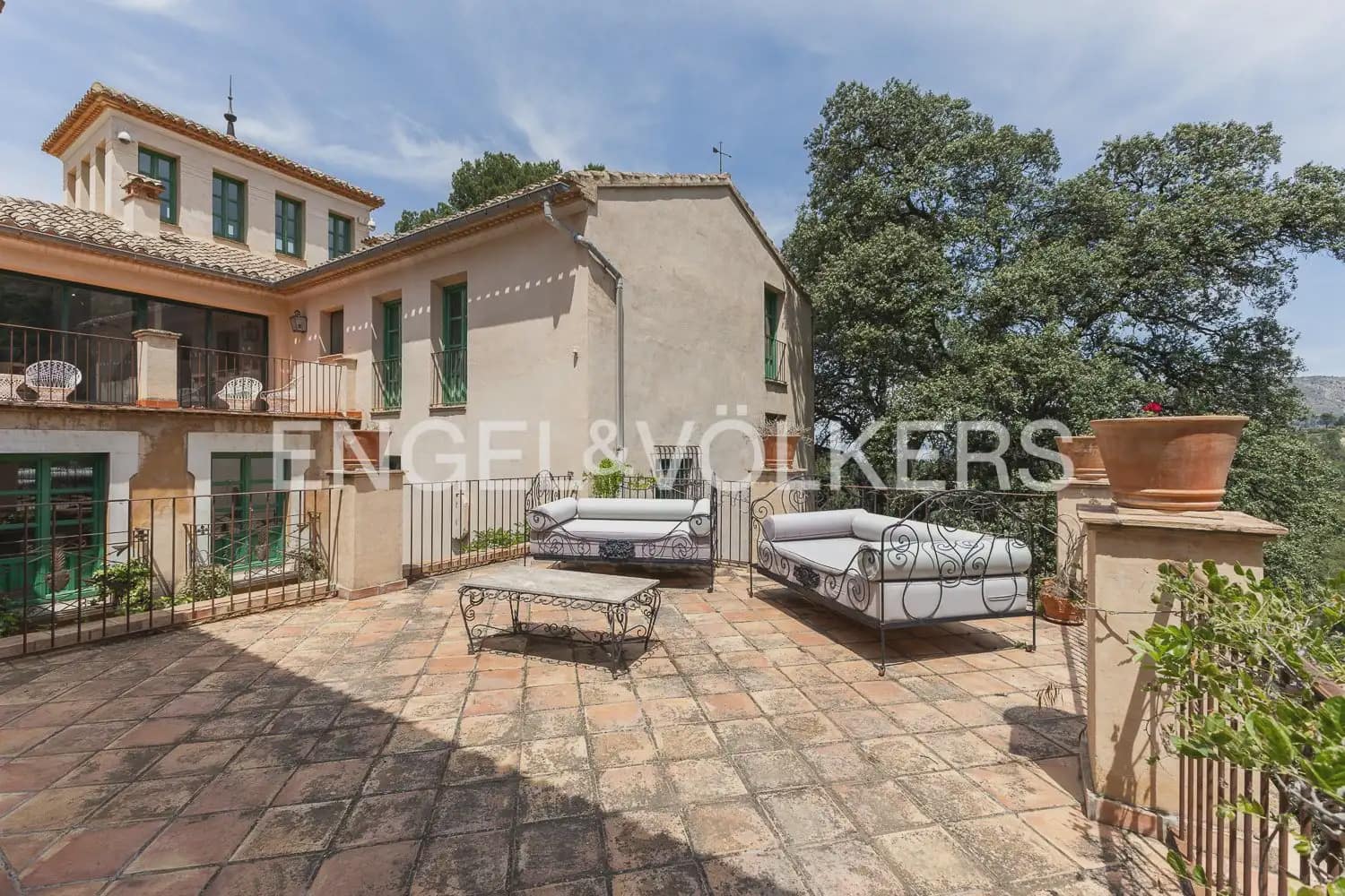 15 slaapkamer Finca/Landhuis te koop in Alcoleja met zwembad garage - € 3.500.000 (Ref: 9898204)