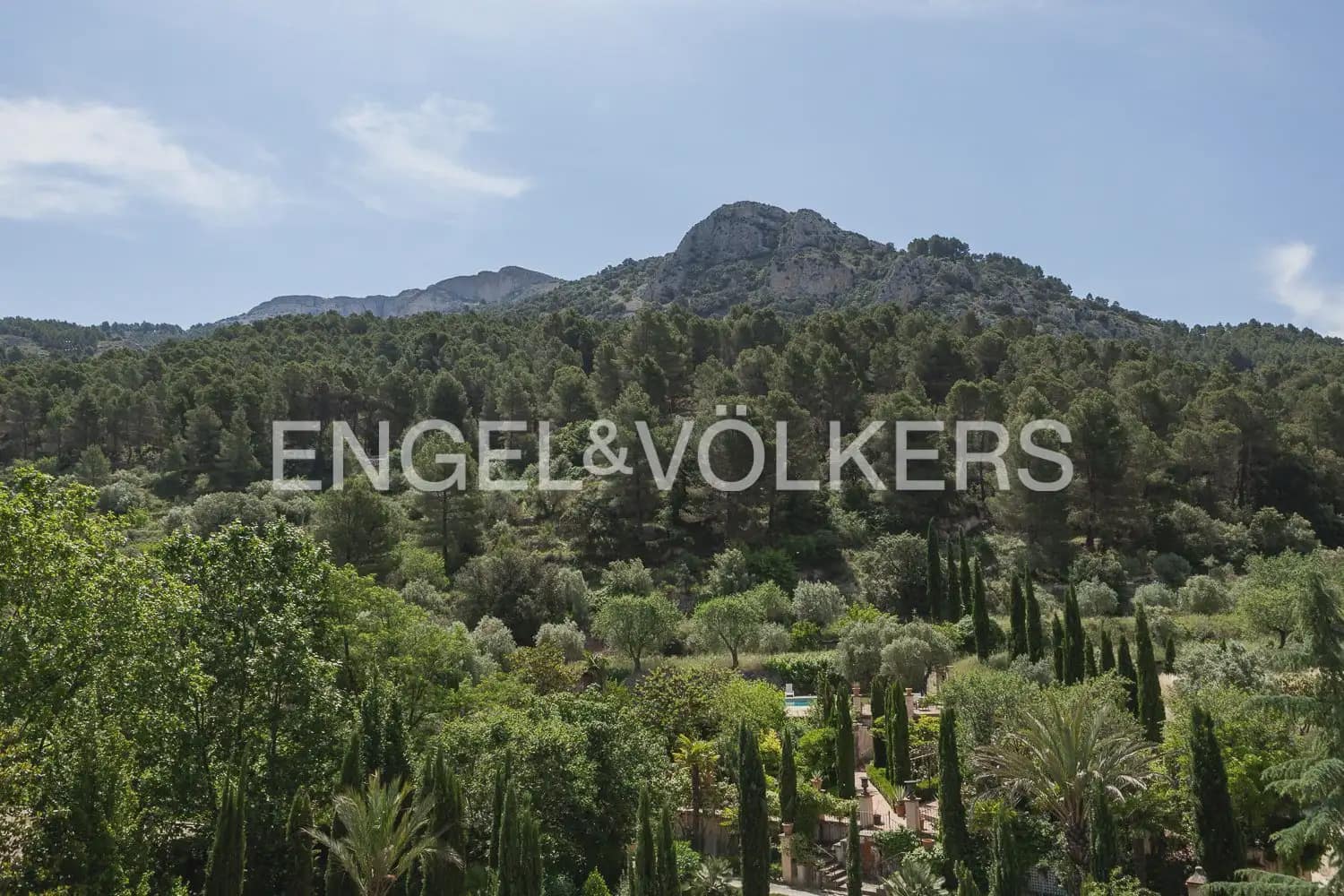 15 slaapkamer Finca/Landhuis te koop in Alcoleja met zwembad garage - € 3.500.000 (Ref: 9898204)