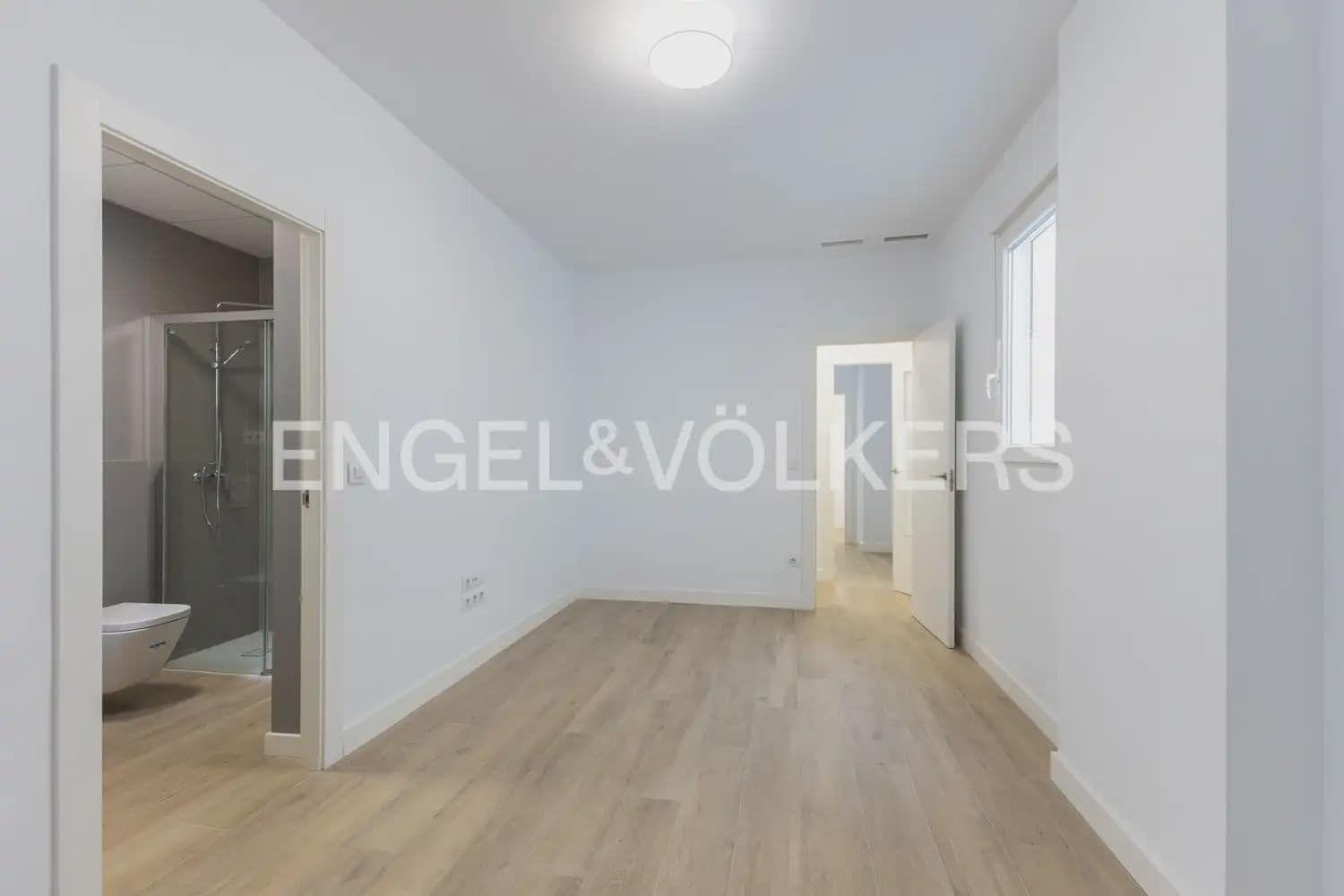 4 bedroom Penthouse for rent in Valencia city - € 4,500 (Ref: 9898205)