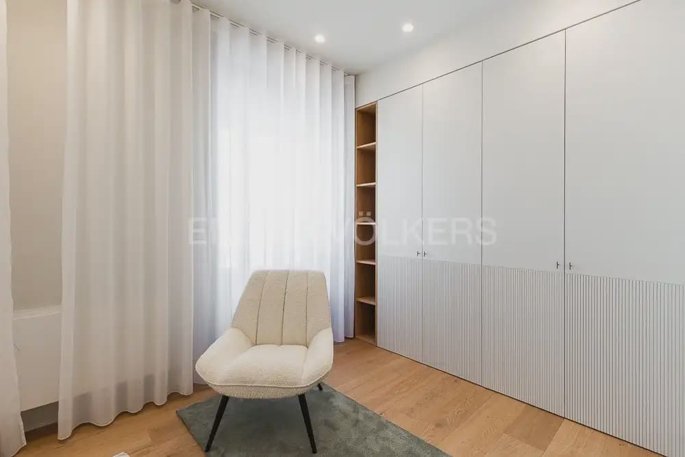 4 Zimmer Penthouse zu vermieten in Valencia Stadt - 10.000 € (Ref: 9898207)