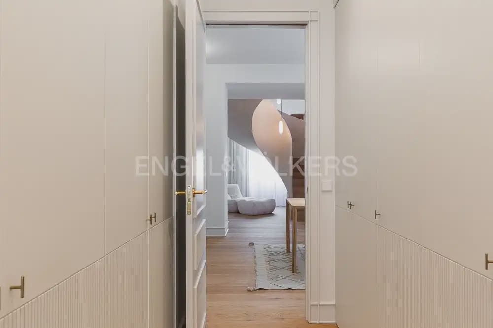 4 Zimmer Penthouse zu vermieten in Valencia Stadt - 10.000 € (Ref: 9898207)