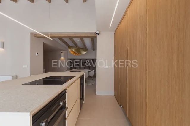4 sovrum Takvåning att hyra i La Seu, Valencia stad - 10 000 € (Ref: 9898207)