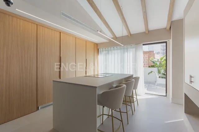 4 sovrum Takvåning att hyra i La Seu, Valencia stad - 10 000 € (Ref: 9898207)