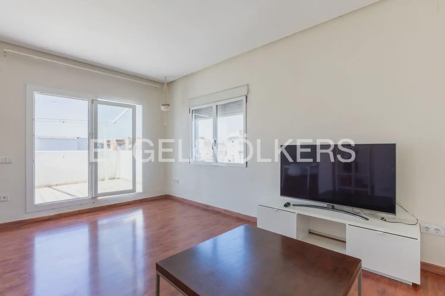 3 makuuhuone Kattohuoneisto vuokrattavana paikassa Valencia kaupunki - 2 300 € (Ref: 9898208)
