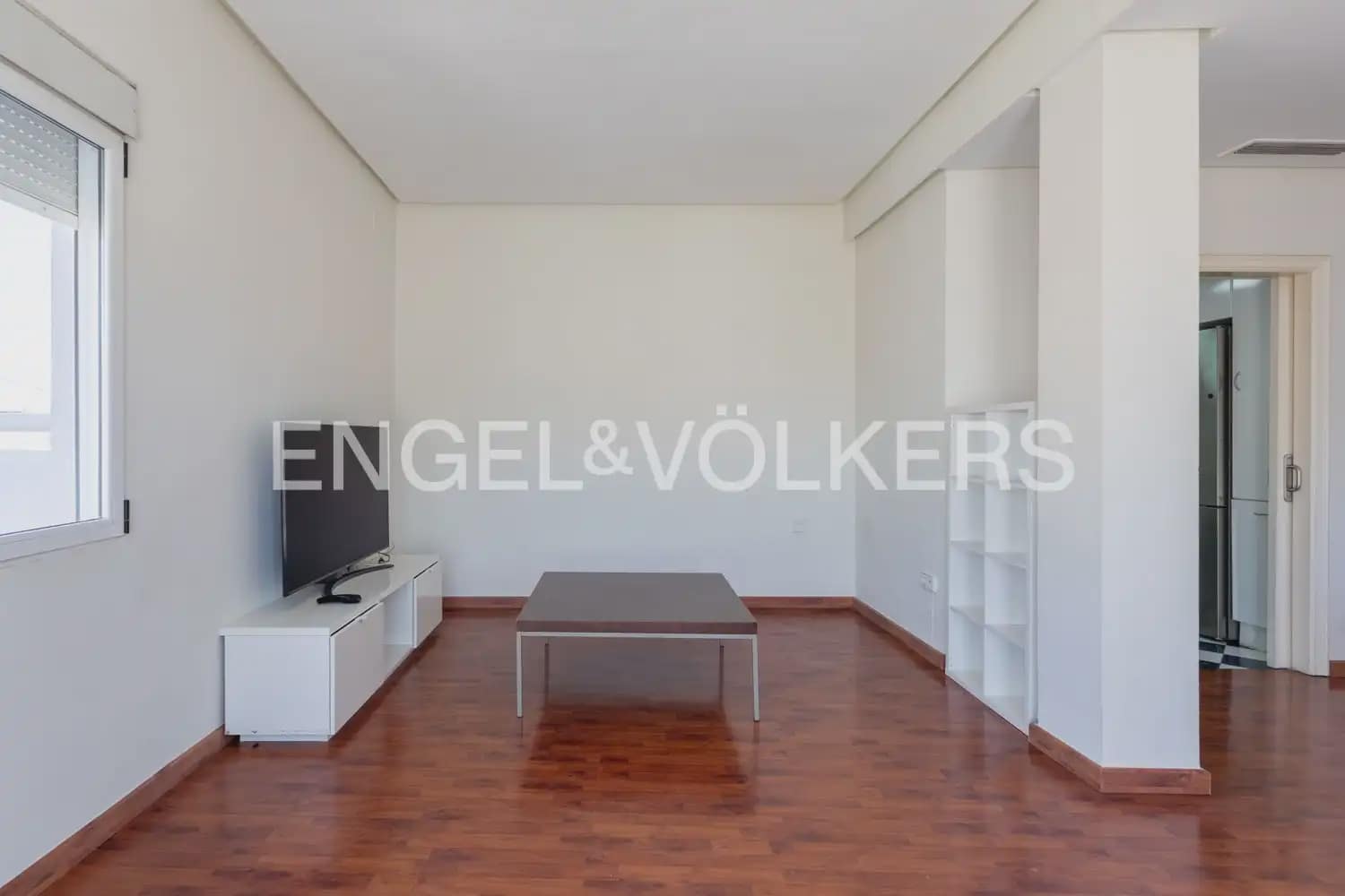 3 makuuhuone Kattohuoneisto vuokrattavana paikassa Valencia kaupunki - 2 300 € (Ref: 9898208)