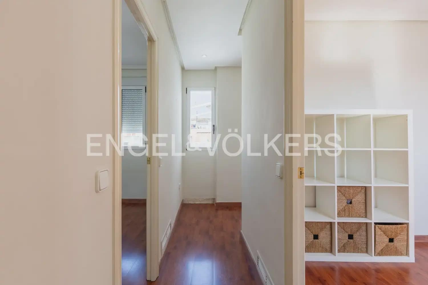 3 makuuhuone Kattohuoneisto vuokrattavana paikassa Valencia kaupunki - 2 300 € (Ref: 9898208)