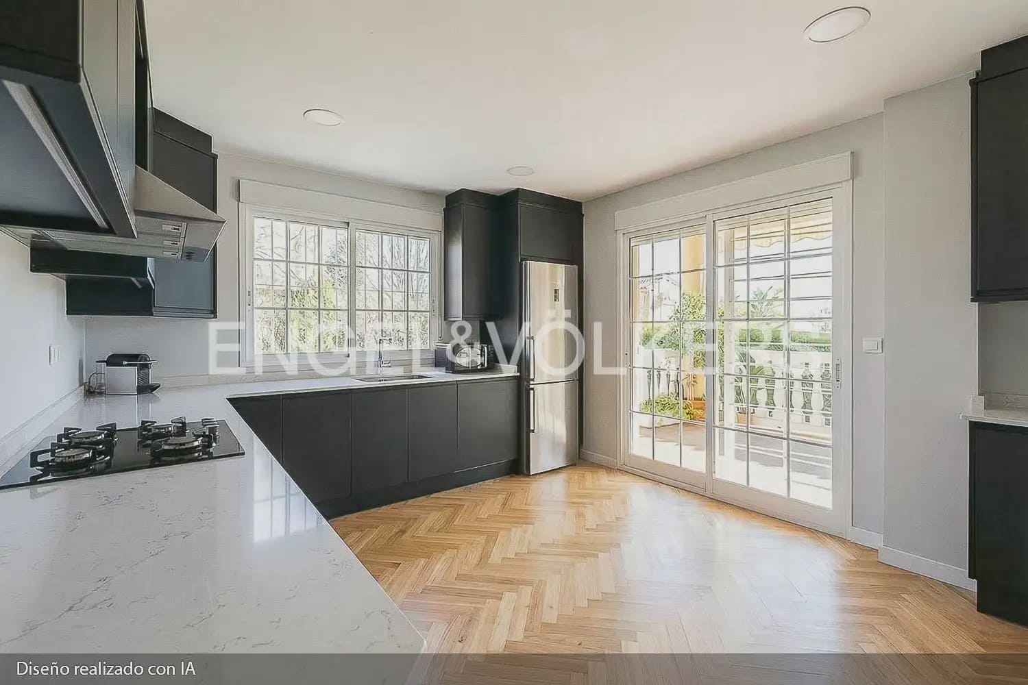 4 bedroom Villa for sale in Torrent with garage - € 659,000 (Ref: 9898209)