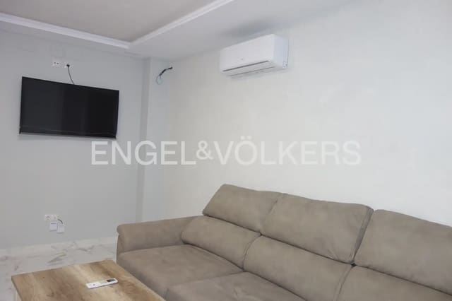 Appartement de 2 chambres à louer à Torrefiel, Valence ville - 1 750 € (Ref: 9898211)